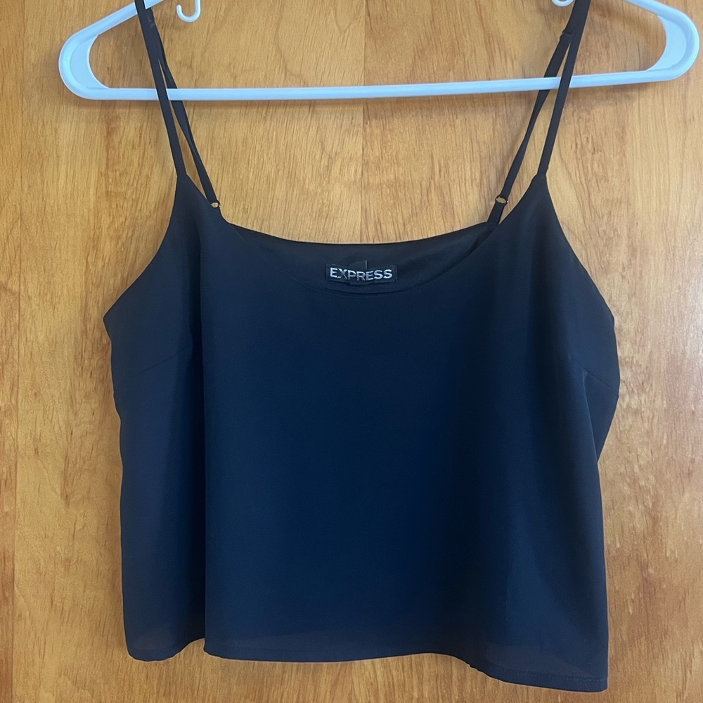Black express crop top